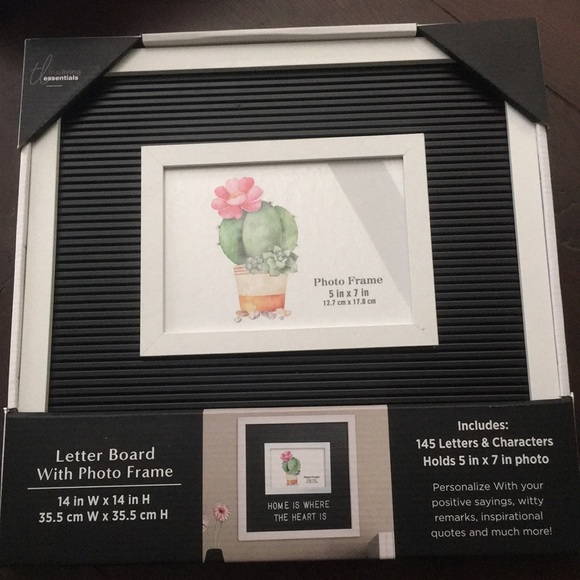 Letter Board with Photo Frame 14 in W x 14 in H - Picture 2 of 3